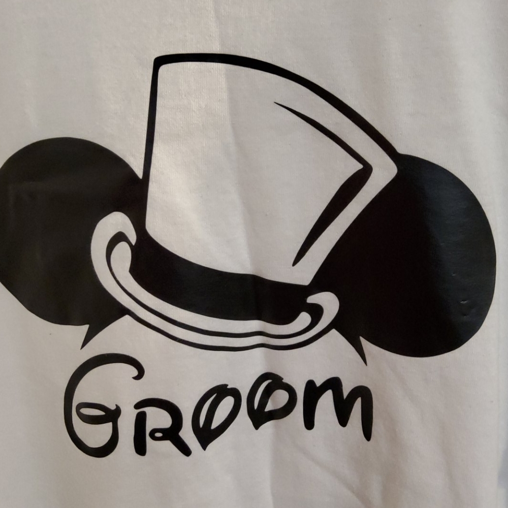 New mens groom Mickey Mouse t shirt size large